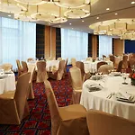 Sheraton فندق بوزنان
