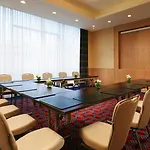 Sheraton 5* بوزنان