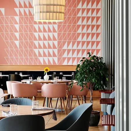 Sheraton 5* Poznan