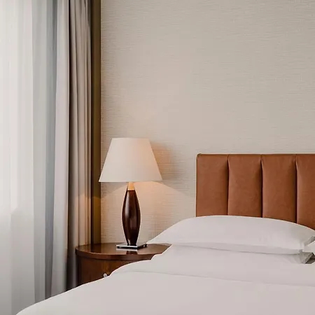 Sheraton 5* Poznaň